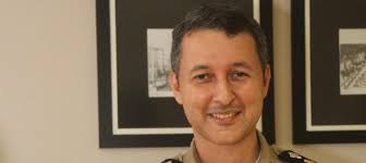 EM 06/08 19:30h - SISTEMA ADESG SUAS RELAÇÕES COM A ESG - CMT. CEL . RALFE VEIGA DE OLIVEIRA