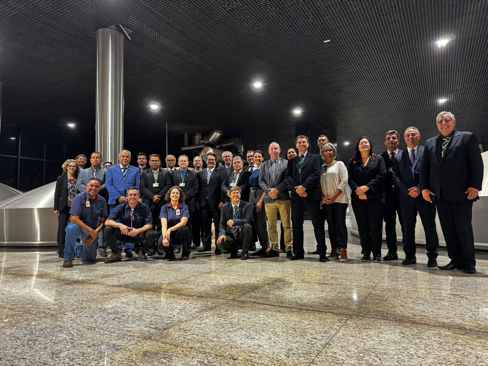 EM 23/10 - 19:30 VISITA NA CERVEJARIA PETROPOLIS